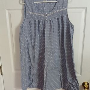 Croft & Barrow Light Blue Polka Dot Top